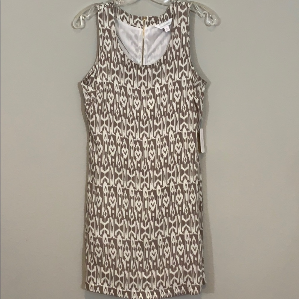 NWT Sleeveless Charming Charlie Dress - Picture 2 of 8